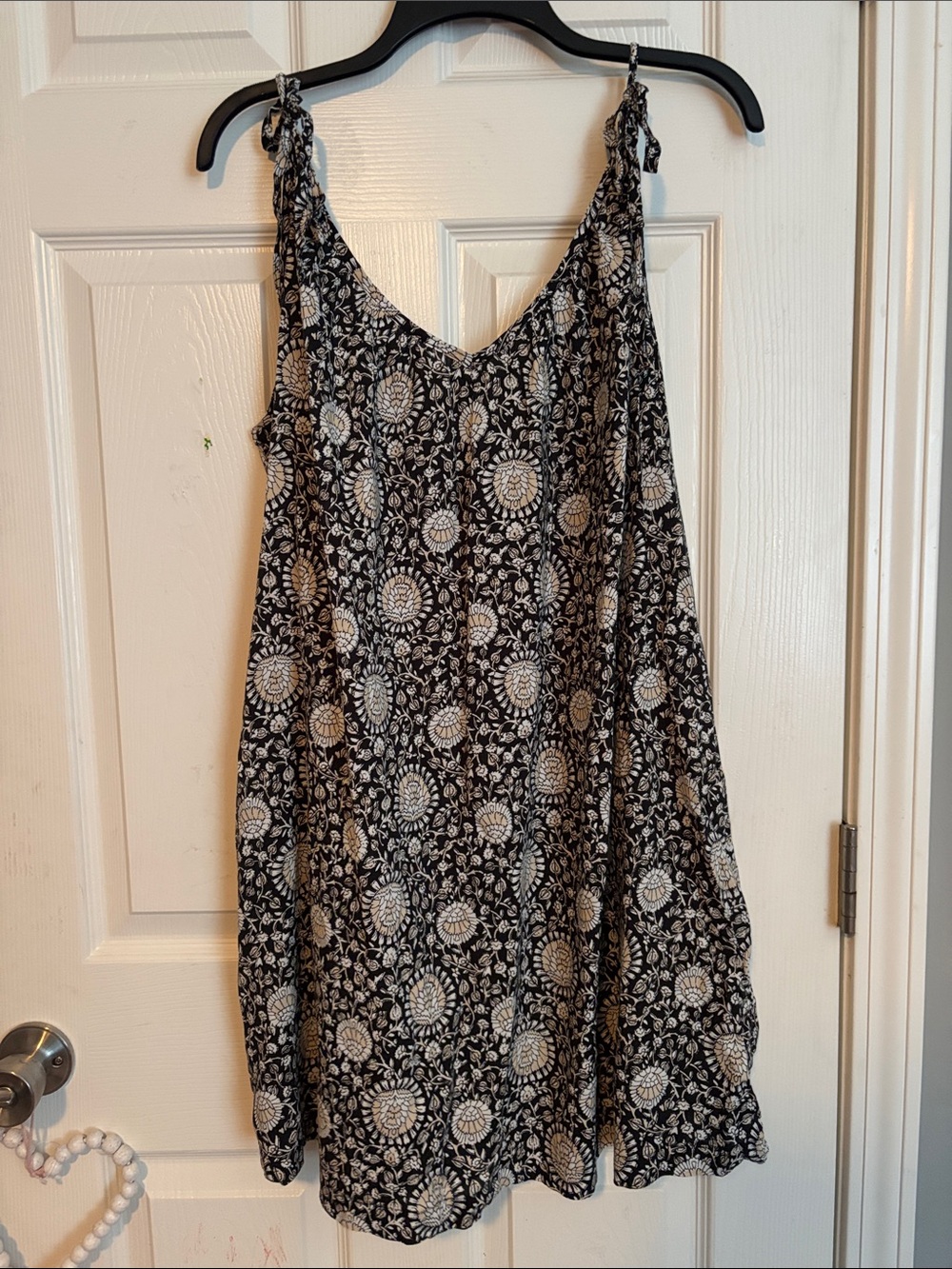 Old Navy Black and White Floral Tie-Shoulder Mini Dress